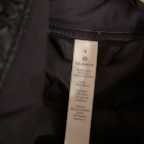 Lululemon Down For A Run Vest II
Black - Picture 8 of 9